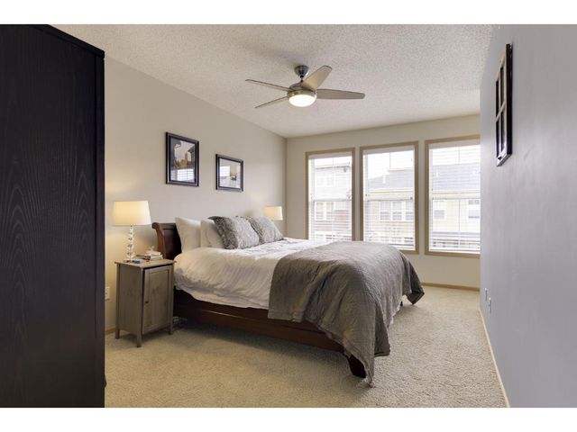5900 Oxford Street 21, Saint Louis Park, MN 55416