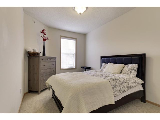 5900 Oxford Street 21, Saint Louis Park, MN 55416
