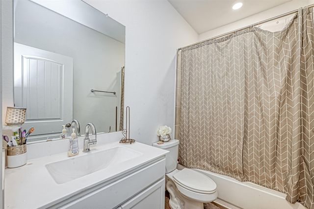 9435 Klein Lane, Houston, TX 77044