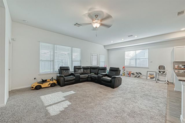 9435 Klein Lane, Houston, TX 77044