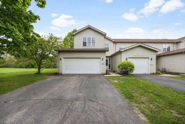 709 Carlisle Drive, Woodstock, IL 60098