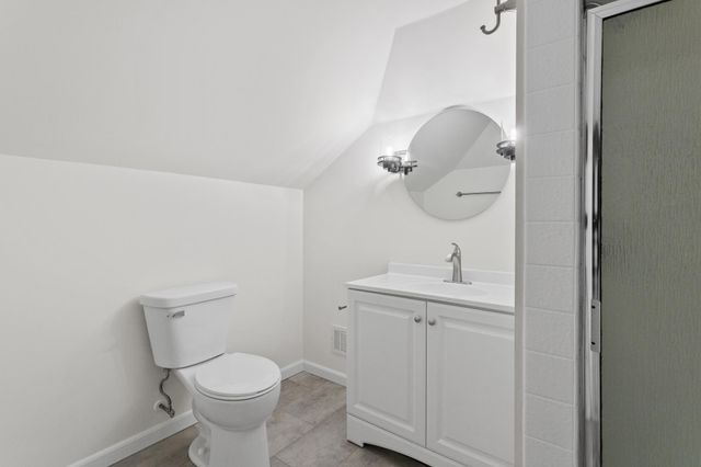 19 Mission Lane, Bloomington, MN 55420