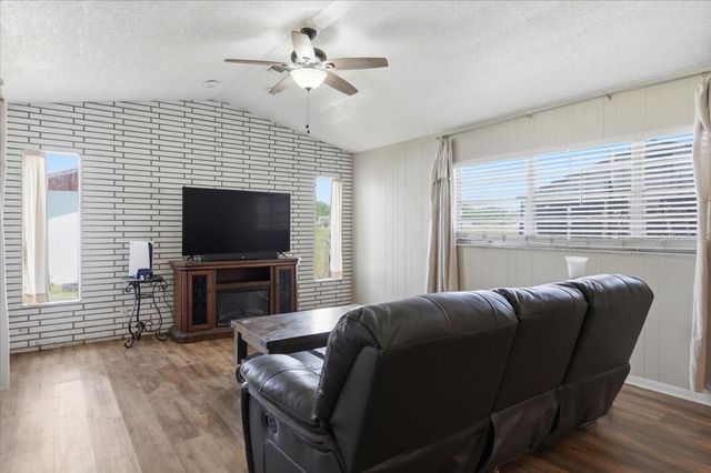 303 KARPPE ROAD, Plant City, FL 33567