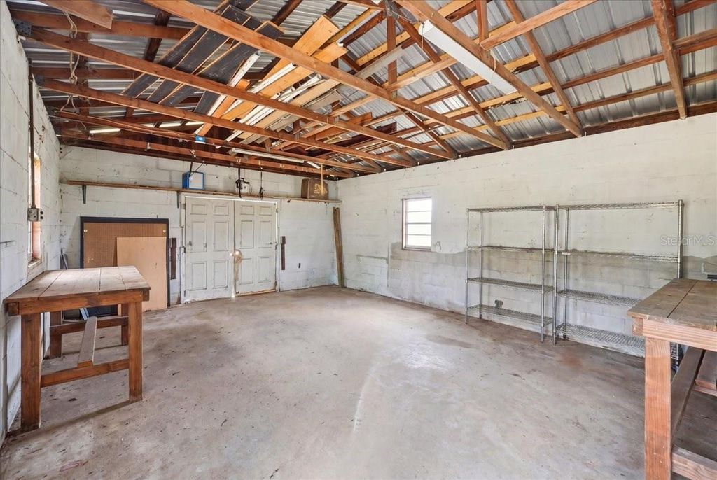 Image 24 of property listing at 303 KARPPE ROAD, Plant City, FL 33567