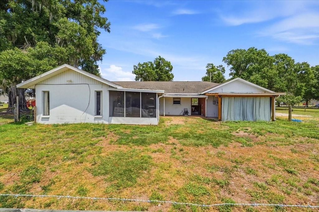 Image 29 of property listing at 303 KARPPE ROAD, Plant City, FL 33567