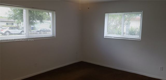 8320 NW 24th Ct, Pembroke Pines, FL 33024