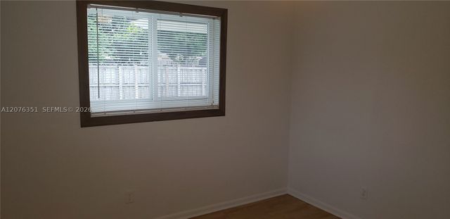8320 NW 24th Ct, Pembroke Pines, FL 33024