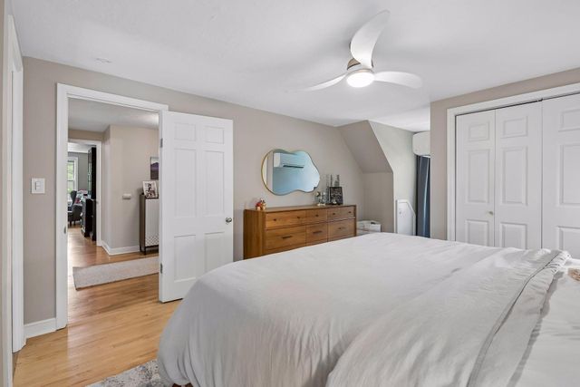 2713 W 54th Street, Minneapolis, MN 55410
