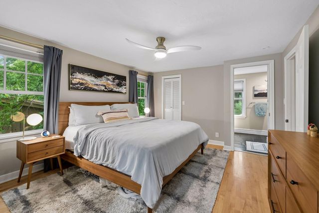 2713 W 54th Street, Minneapolis, MN 55410