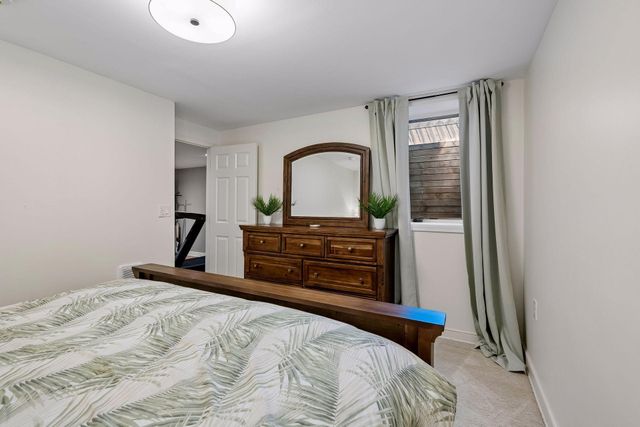 2713 W 54th Street, Minneapolis, MN 55410