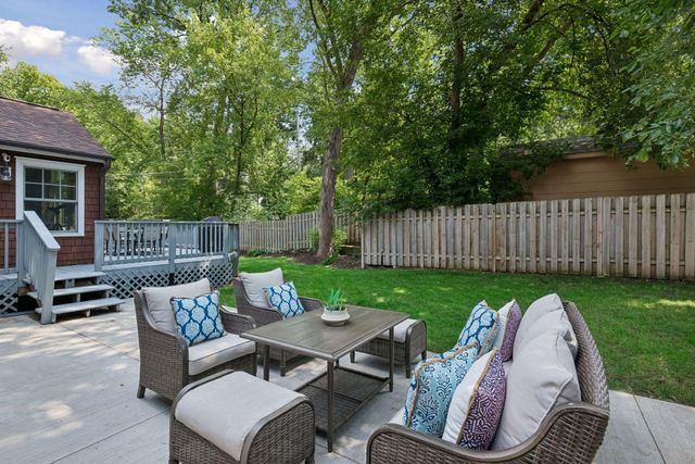 2713 W 54th Street, Minneapolis, MN 55410