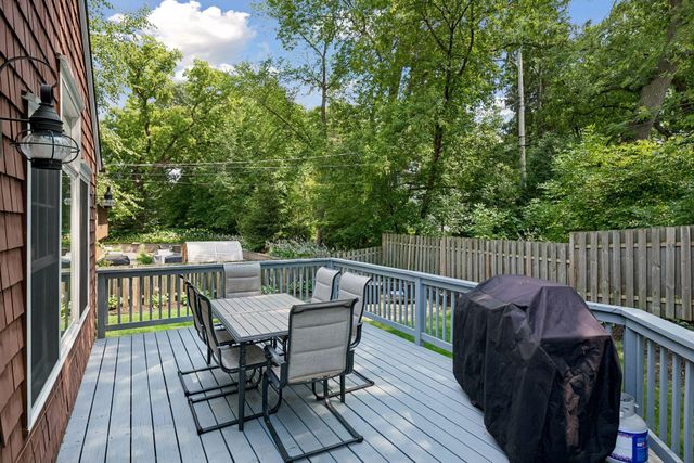 2713 W 54th Street, Minneapolis, MN 55410