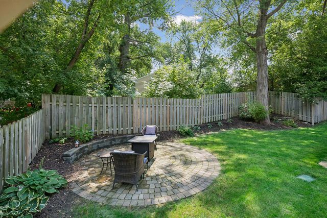 2713 W 54th Street, Minneapolis, MN 55410