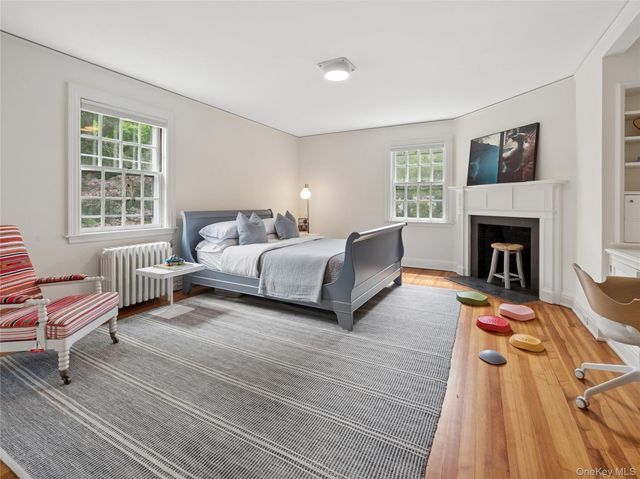 1384 Park Lane, Pelham, NY 10803