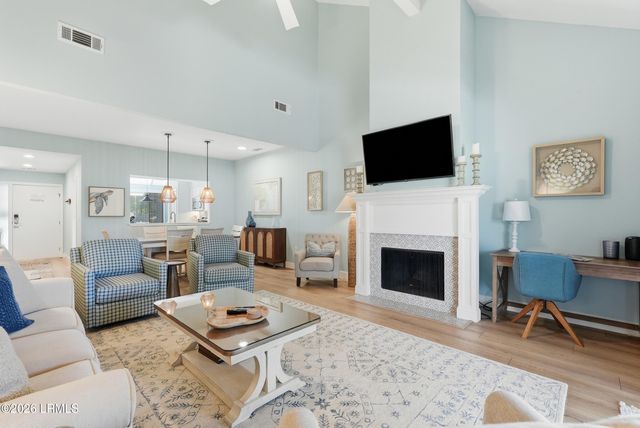 60 Carnoustie Rd Apt 972, Hilton Head Island, SC 29928