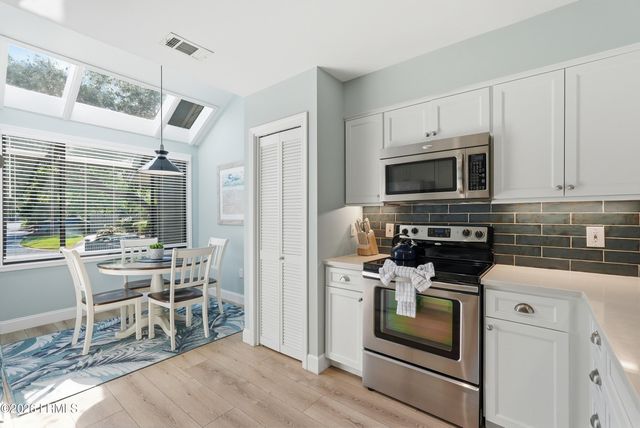 60 Carnoustie Rd Apt 972, Hilton Head Island, SC 29928