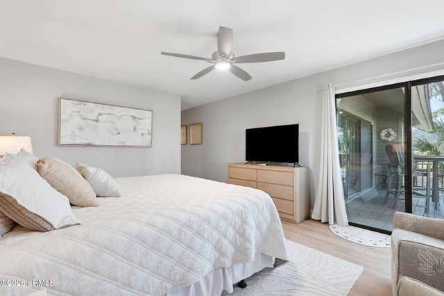 60 Carnoustie Rd Apt 972, Hilton Head Island, SC 29928