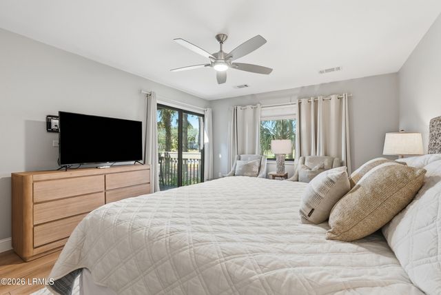 60 Carnoustie Rd Apt 972, Hilton Head Island, SC 29928