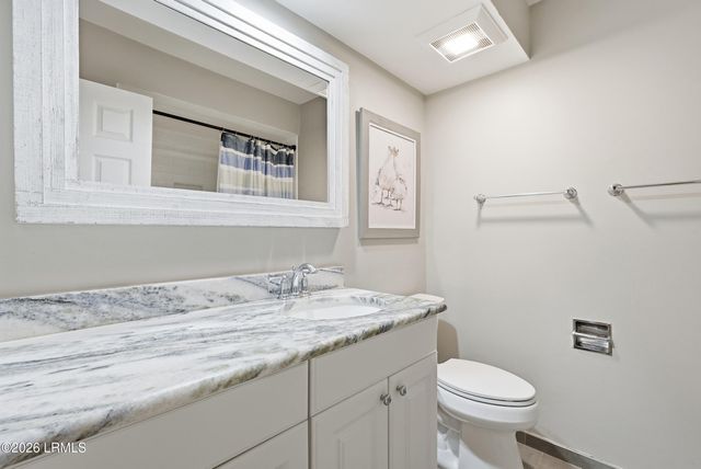 60 Carnoustie Rd Apt 972, Hilton Head Island, SC 29928