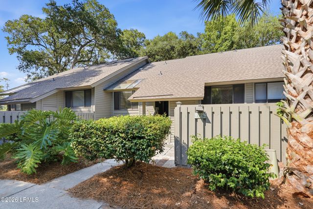60 Carnoustie Rd Apt 972, Hilton Head Island, SC 29928
