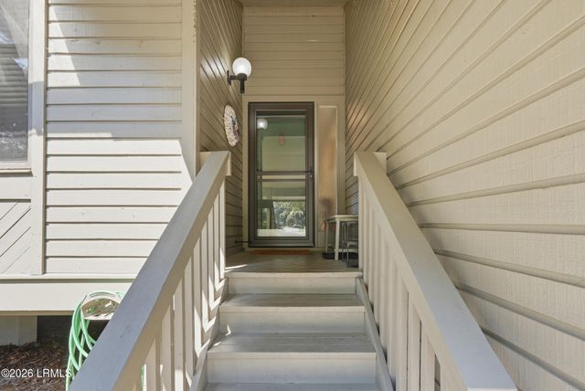 60 Carnoustie Rd Apt 972, Hilton Head Island, SC 29928