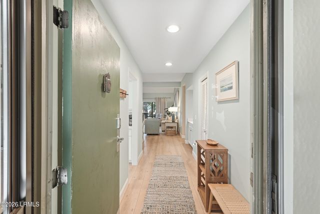 60 Carnoustie Rd Apt 972, Hilton Head Island, SC 29928