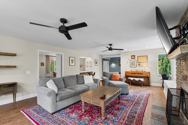 2 Trillium Ln, Hilton Head Island, SC 29926