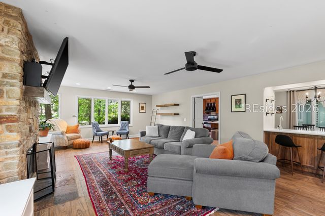 2 Trillium Ln, Hilton Head Island, SC 29926