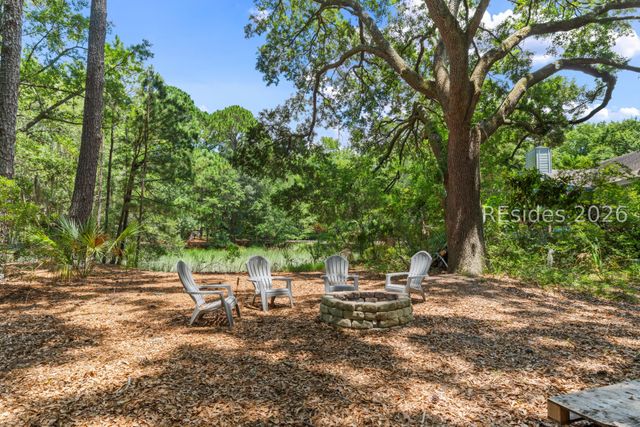 2 Trillium Ln, Hilton Head Island, SC 29926