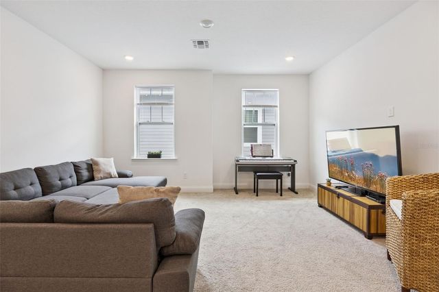 1108 RIVERWAY DRIVE, Oakland, FL 34787