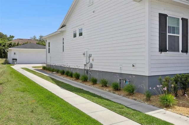 1108 RIVERWAY DRIVE, Oakland, FL 34787