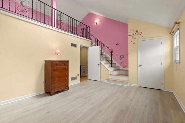 32 Frederick 3, Dracut, MA 01826