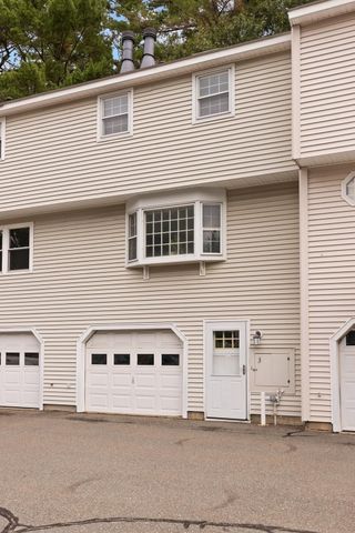 32 Frederick 3, Dracut, MA 01826