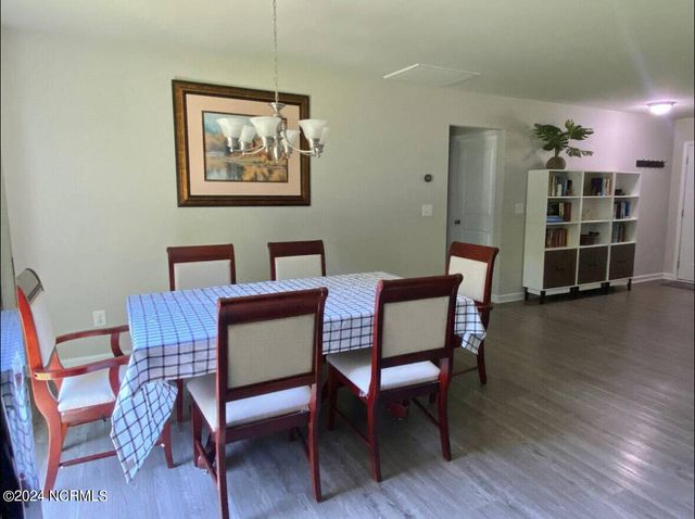 146 Wooster Road, Southern Pines, NC 28387