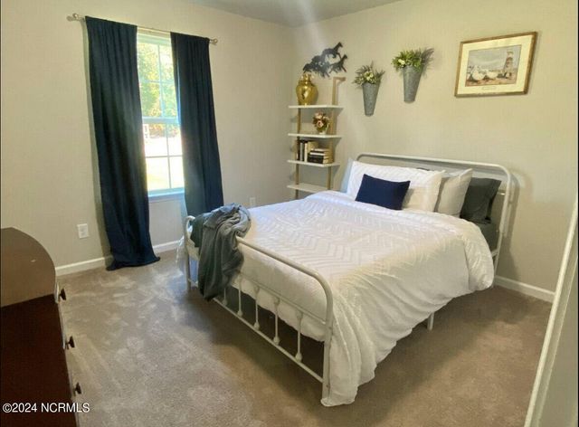 146 Wooster Road, Southern Pines, NC 28387