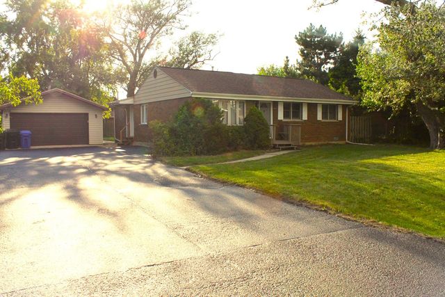 7926 S 83rd Court, Justice, IL 60458