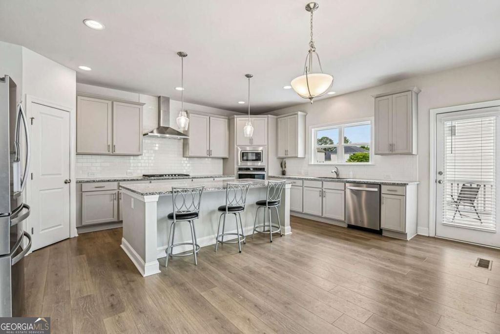 129 Edinburgh Drive, Canton, GA 30115 — photo 4