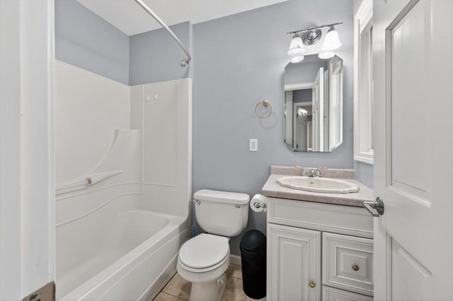 3630 Deerfield PLACE, La Crosse, WI 54601
