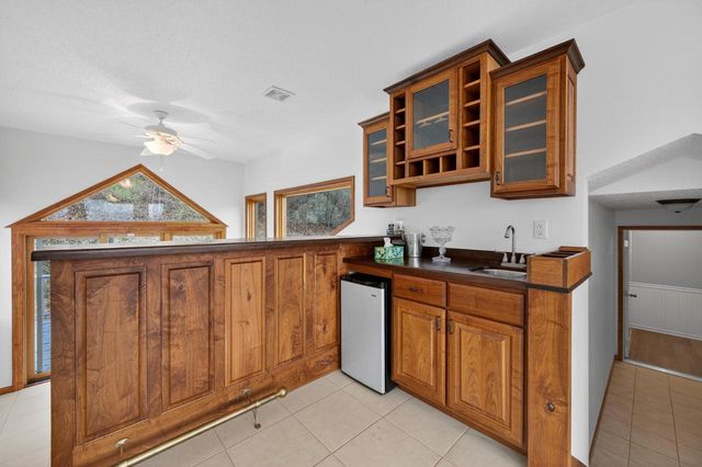 3630 Deerfield PLACE, La Crosse, WI 54601