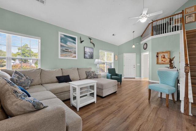 3642 Springdale Dr., Little River, SC 29566