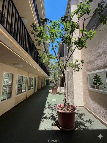 1770 Ximeno Avenue 113, Long Beach, CA 90815