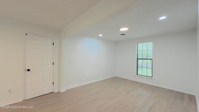 1256 Haywood Drive, Southaven, MS 38671