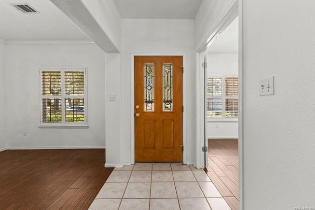 5803 Welsch View, San Antonio, TX 78249