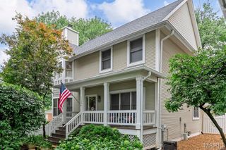 1139 Hawken Place, Webster Groves, MO 63119