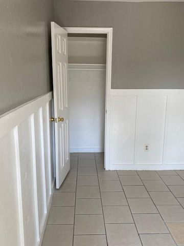 238 Sycamore Drive, Hitchcock, TX 77563