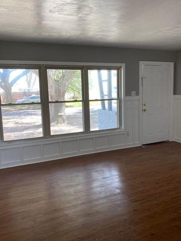 238 Sycamore Drive, Hitchcock, TX 77563