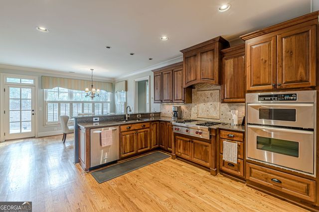 774 Barrett Village Lane NW, Marietta, GA 30064