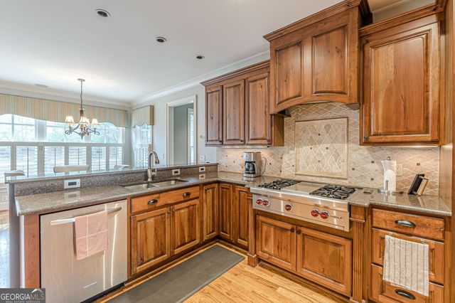 774 Barrett Village Lane NW, Marietta, GA 30064