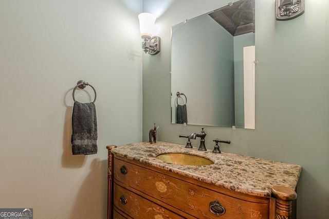 774 Barrett Village Lane NW, Marietta, GA 30064