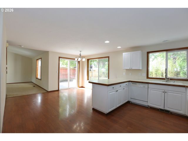 8812 Ne 163RD Ave, Vancouver, WA 98682